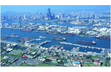 one of the world's largest container ports——Kaohsiung Port