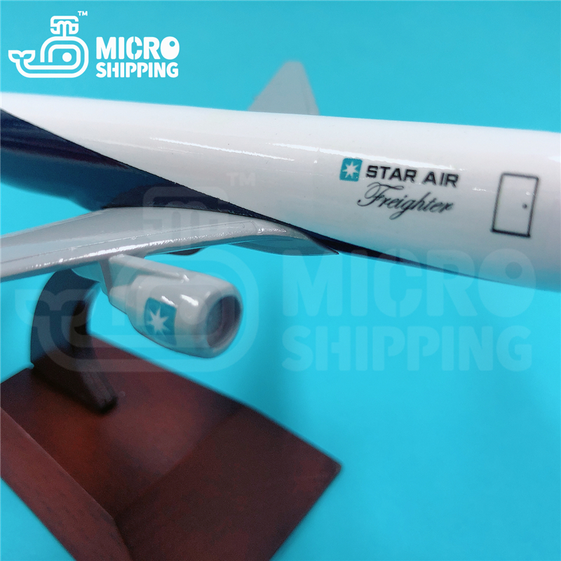 1:450 Scale Maersk Star Air Alloy Plane Model Boeing 767 Cargo Plane High Quality Wooden Stand(图3)