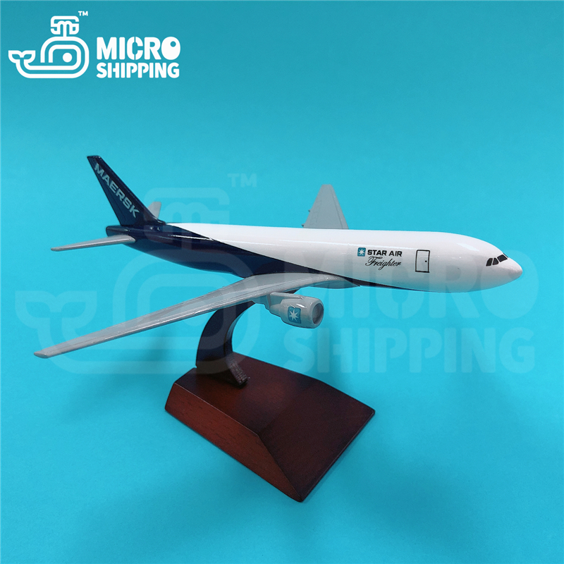 1:450 Scale Maersk Star Air Alloy Plane Model Boeing 767 Cargo Plane High Quality Wooden Stand(图1)