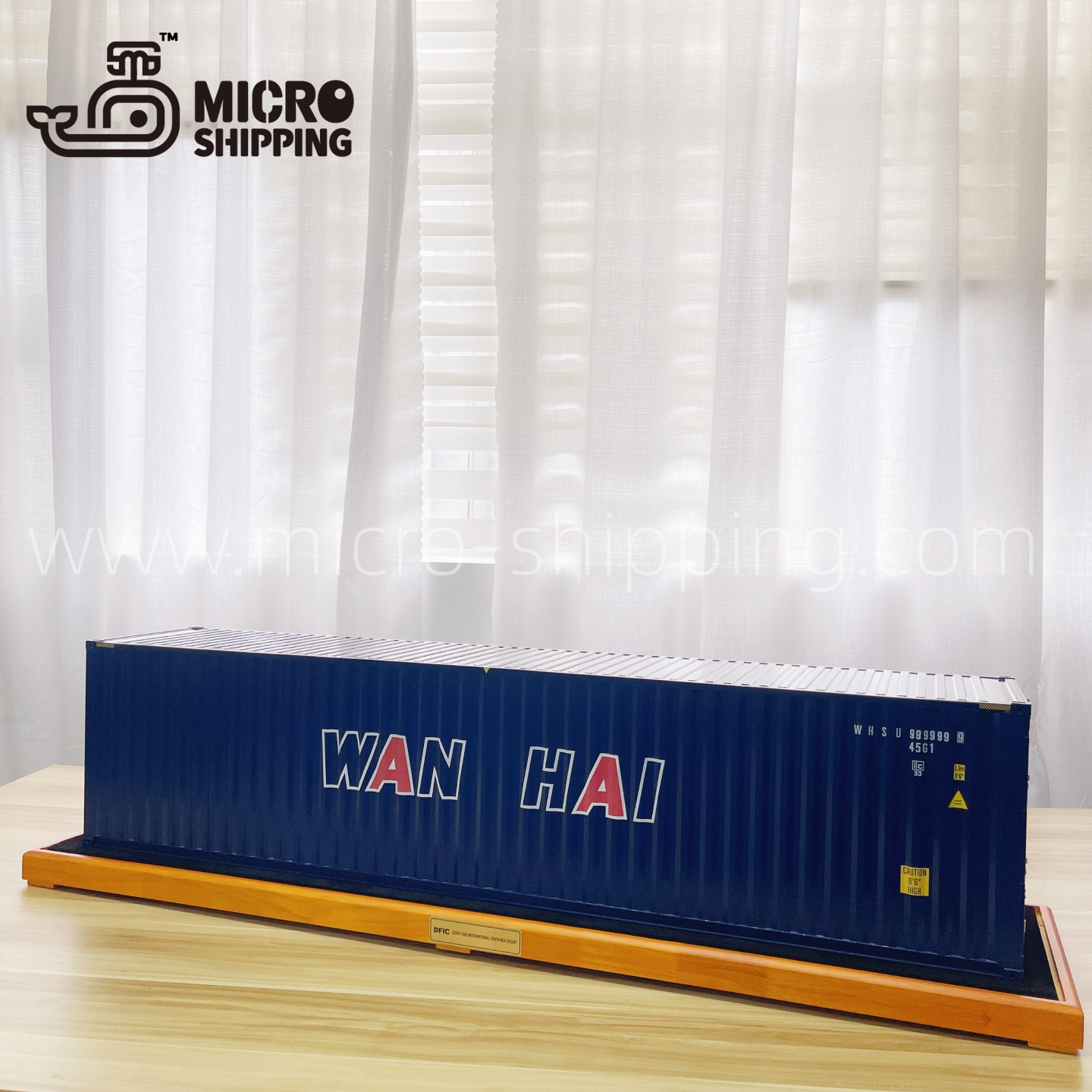 1:10 121CM WANHAI CONTAINER MODEL(图3)