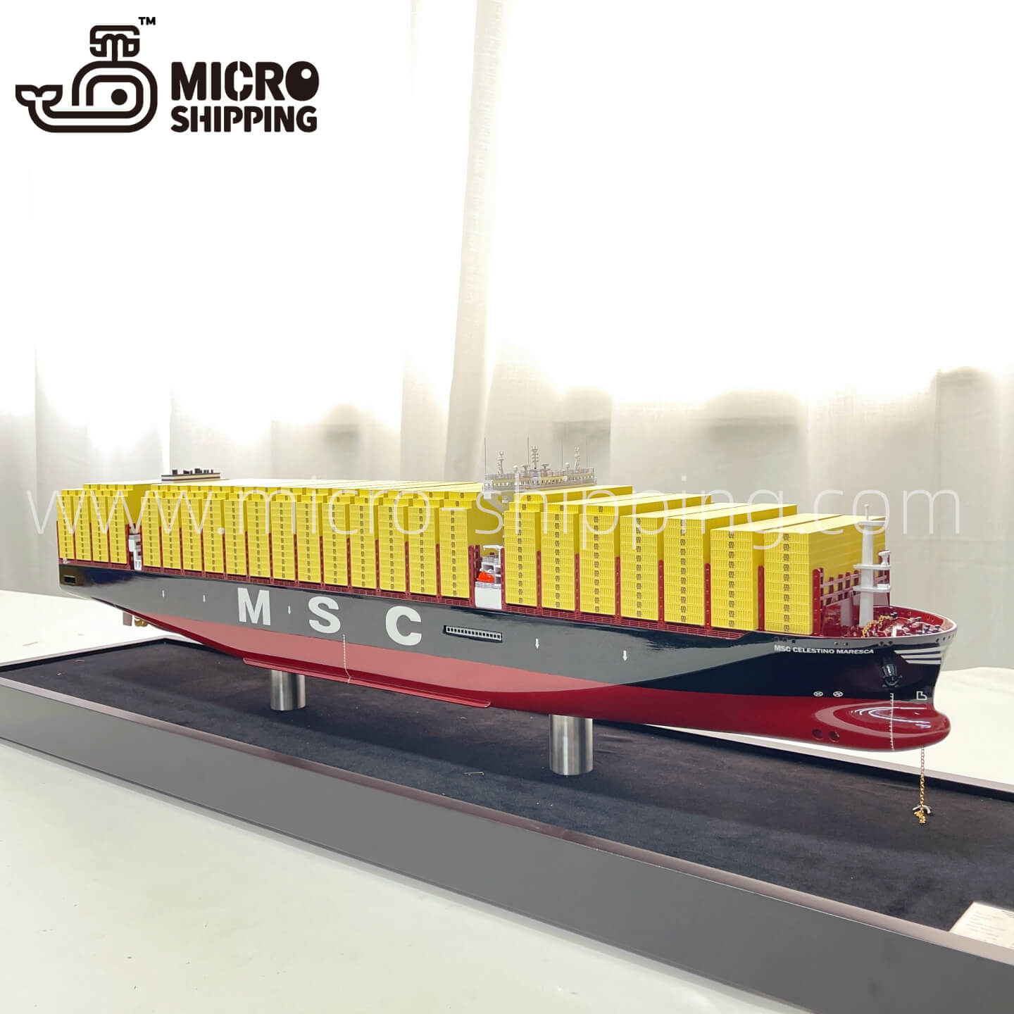 MSC CELESTINO 80cm Container Ship Model | Cargo Ship Model(图4)