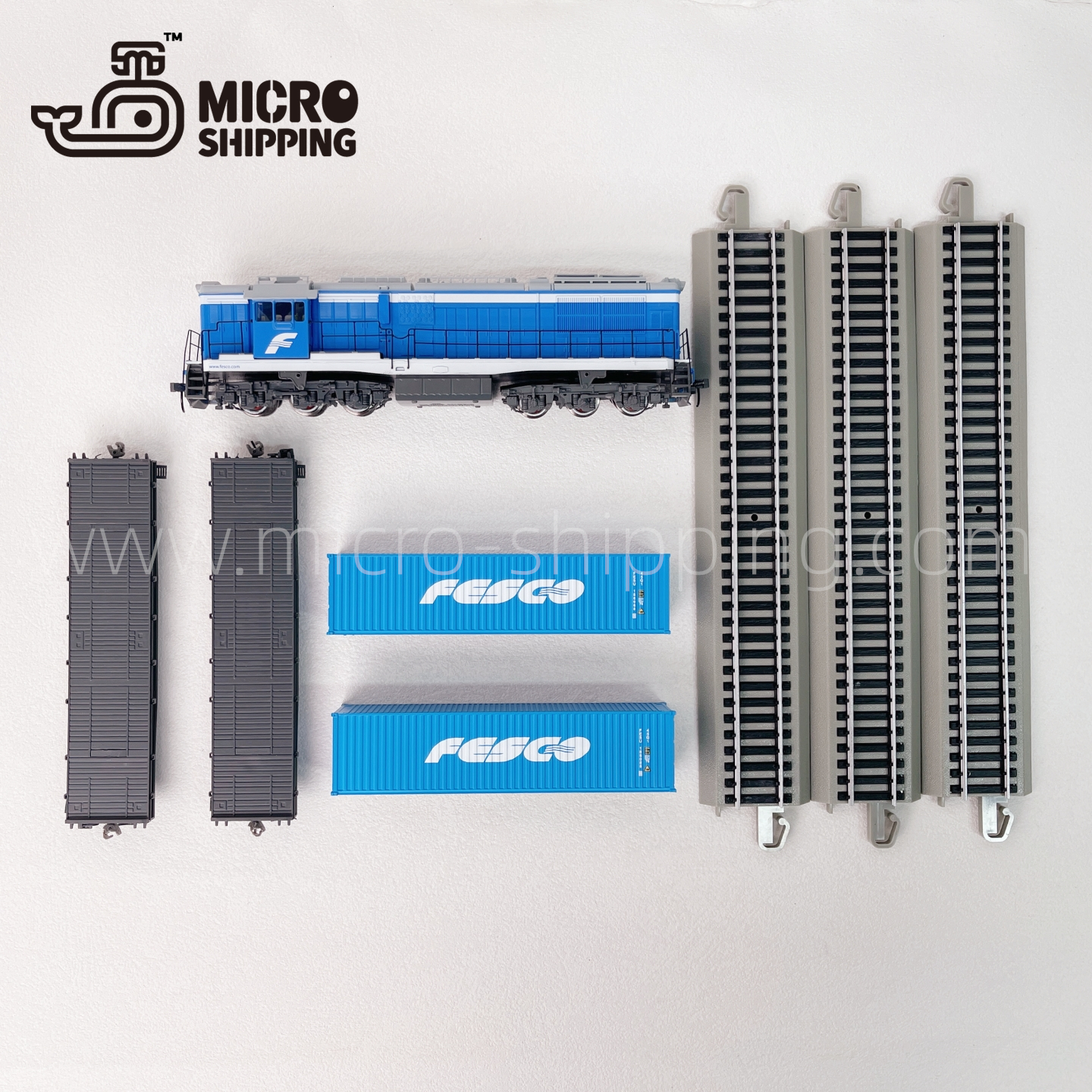 FESCO Train Model is equipped with two rails and two container alloy locomotives(图1)